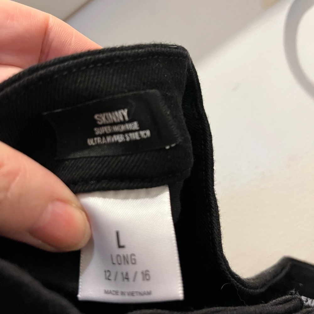 Express-size L=12/14/16 black skinny stretch jeans NWT - Picture 5 of 5